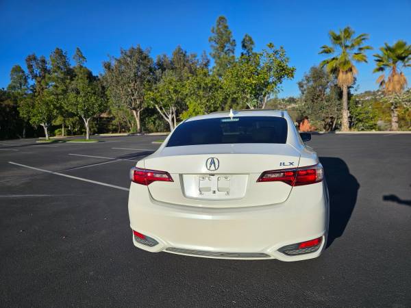 2016 ACURA ILX Plus Package - EXCELLENT CODITION MUST SEE - $8,999 (Spring Valley)63624734761601124
