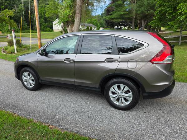12 Honda CR-V EX  Moonroof / Alloys  NO RUST & NO ACCIDENTS - $8,800 (Tyngsboro)63623687186177121