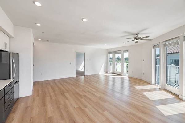 $2,800 / 1br - 727ft2 - 1BD, 1BA - Enjoy Your Private Patio Near San Pablo Bay! (hercules, pinole, san pablo, el sob)63682851405059123