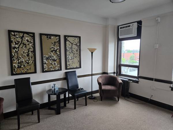 Private Office downtown area close to campus 1