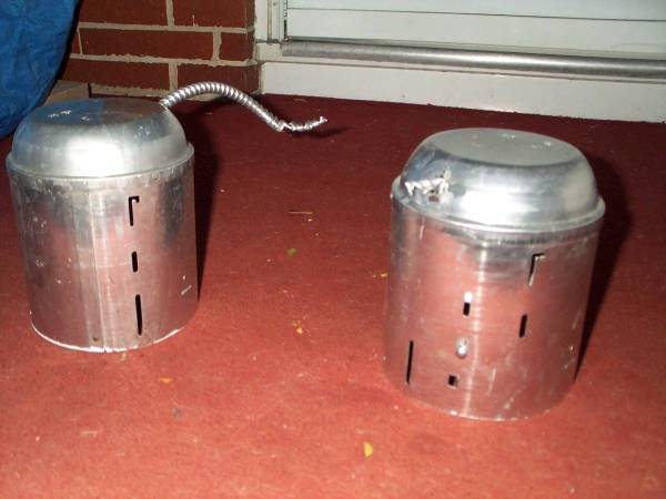 2 CEILING LIGHTS Can Light lot Airtite Electric Fixture 1
