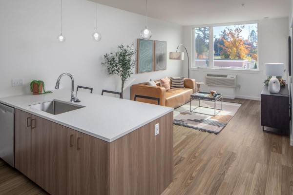 $1,708 / 1br - 615ft2 - Walk-in closet, Vinyl plank flooring, Coworking Space (Tigard)63820739478275124