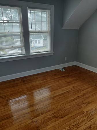$1,450 / 3br - 1600ft2 - Casa unifamiliar (East Cleveland)63860363067779120