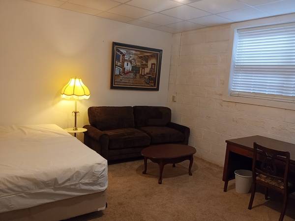 $850 / 1br - Habitación en sótano - Todo incluido Escénico/Privado/Tranquilo/Amoblado/Seguro (Long Hollow Pike, Goodlettsville)63680175492353122