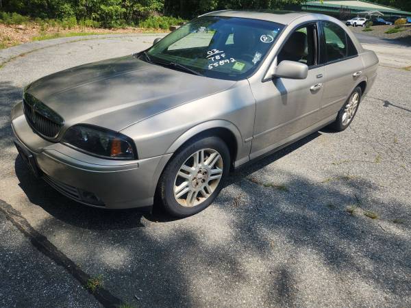 Clean - $3,999 (Quincy)63437597468417121
