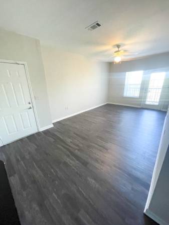 $1,635 / 3br - 1250ft2 - 3 HAB 3 BAÑO APARTAMENTO DISPONIBLE AHORA!! (Murfreesboro)63680211614595122
