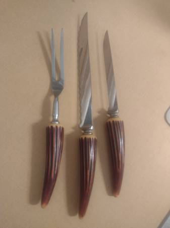 Regent Sheffield Wavecrest Knife and Fork Set, Bone Style Horn 1