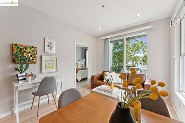 $2,000 / 1br - 482ft2 - Adorable 1bed/ 1bath apt (emeryville)63667872760961123