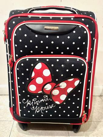 American Tourister DISNEY "Minnie Mouse" 23" Spinner Luggage 1