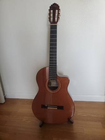 Manuel Rodriguez Classical Acoustic-Electric Guitar 1