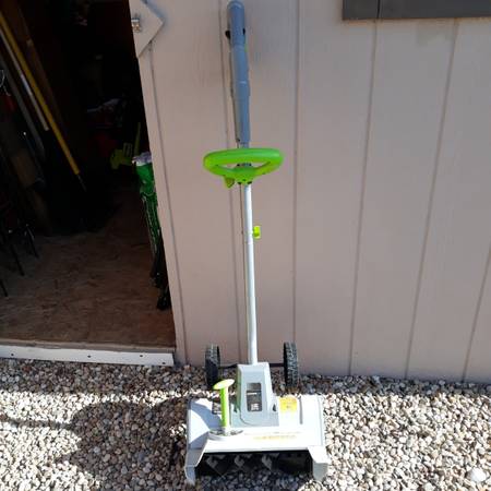 Electric Snow Blower 1