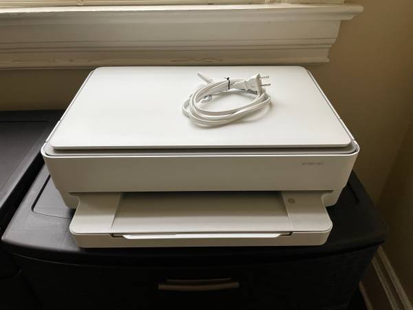 HP Envy 6055 Printer 1