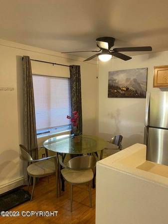 $1,400 / 2br - 900ft2 - Beautifully Furnished Apartment Near Downtown (1435 W 25th Ave #1)64014173318786123