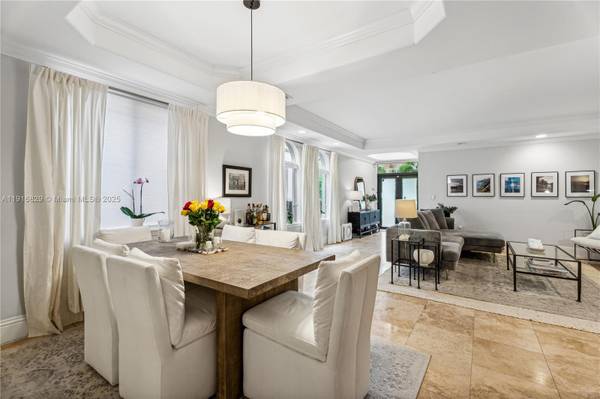 Elegant Townhome with Spacious Layout! 1