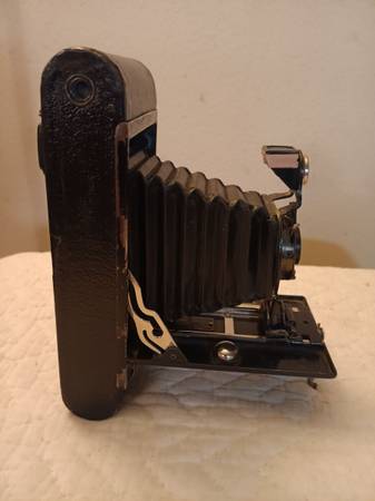 Brownie Autographic No. 2 Folding Camera 1