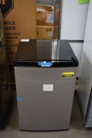 Mini Refrigerator 1