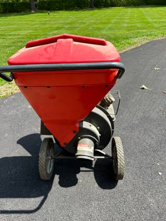 Simplicity CHIPPER/SHREDDER - $45063471139041153121