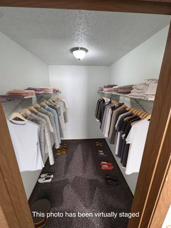 $1,425 / 1br - 811ft2 - What a score! It's the special you've been waiting for! (1770 121st Ave NW, Coon Rapids, MN)63868703527041123