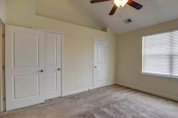 $1,800 / 2br - 1130ft2 - Make your home with us! Lovely community with great style! (Nashville)63680301438593124