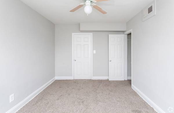 $945 / 1br - 570ft2 - 1/BD 1/BA, pisos de madera dura, en Baltimore (4023 Colchester Road, Baltimore, MD)63974186603906121