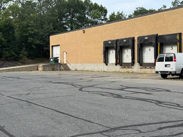 $14 / 9100ft2 - High Bay Warehouse Unit #1 (2 units available) (Littleton)63856339582467120