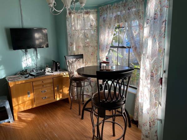 $650 / 1hab - 0100ft2 - HABITACIÓN en Org City amueblada (Blue Springs)63791575863683122