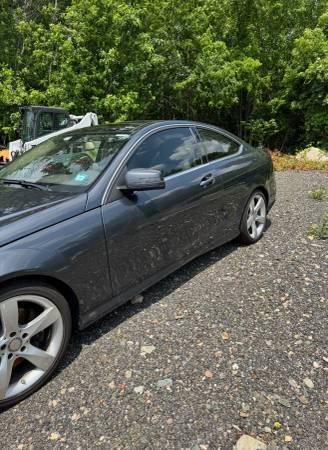 2015 Mercedes C 350 4MATIC Coupe 2D - $13,50063615747012867122
