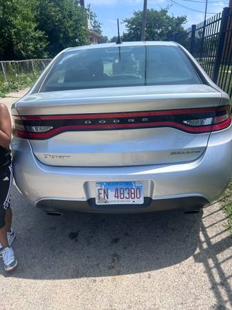 Dodge Dart - $3300 (Chicago)63493830112515121