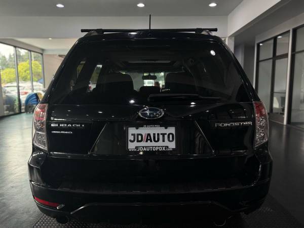 2012 Subaru Forester 2.5X Limited Sport Utility 4D 4-Cil, PZEV, 2.5 Li - $5995.0063618498794627124