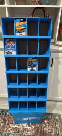 Hot Wheels Store Display (Milwaukie,OR) 1