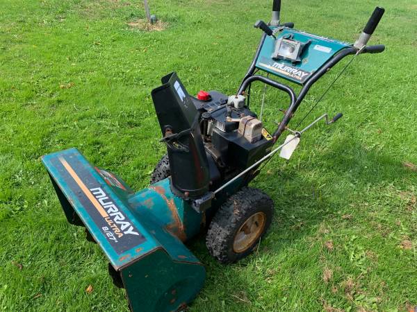 Murray 8HP snowblower 1