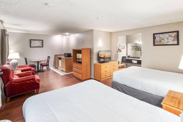$2,280 / 320ft2 - OnSite laundry, Quiet, spacious, and clean homes, Prime location (Renton/Bellevue)64031308196737124