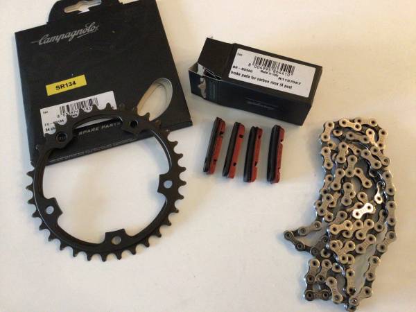 Campagnolo chain, chain ring and brake pads 1