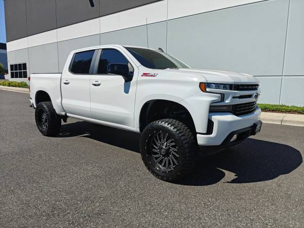 2020 Chevrolet SILVERADO 1500 - Photo 3