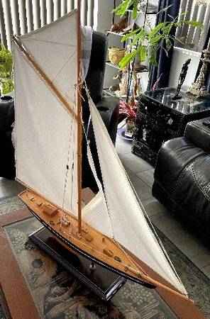 Model Sailboat Model Vintage 1