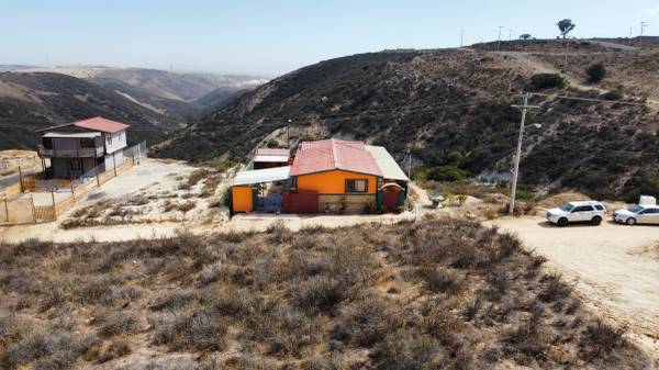 $80,000 / 2br - 2br-2Bathroom Mobile Home on 2 lots ((Playas de Rosarito))63845975540353123