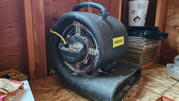 CARPET DRYER - WINDSTAR 1