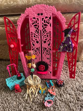 Monster High Doll Accessories 1