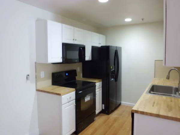 $1,875 / 1br - 687ft2 - ** NOW LEASING 1BED/1BATH APARTMENT IN VACAVILLE ** (fairfield / vacaville)63861103519361124