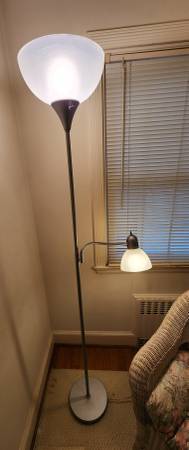LAMP Two Light Floor Standing Lamp 1