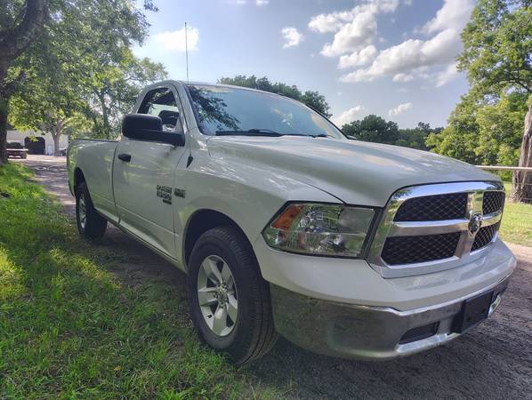 19 Ram Classic1500 390HP Hemi V8 72000 Original Miles - $11,900 (Henryetta)63500365791745124