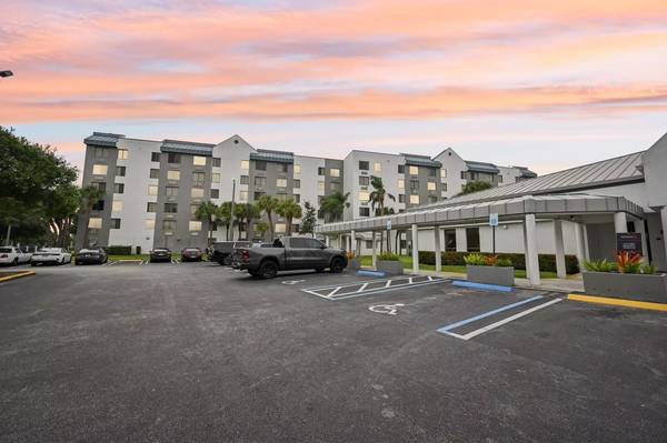 $1,550 / 1br - 510ft2 - Pets Welcome! We accept indoor cats and dogs! Ask for details! (West Palm Beach)63983675443459120