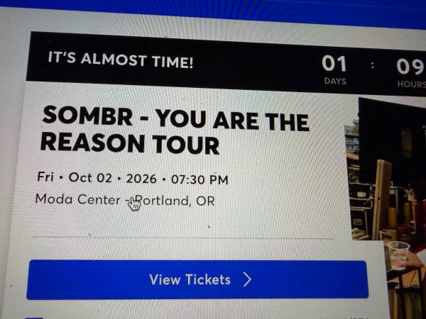 SOMBR Ticket 10/2 @ Moda 1