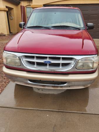 1996 Ford Explorer AWD 1
