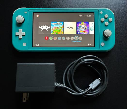 Nintendo Switch Lite Modded 5,000+ Games 1