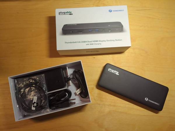 Plugable Thunderbolt 4 Dock 1