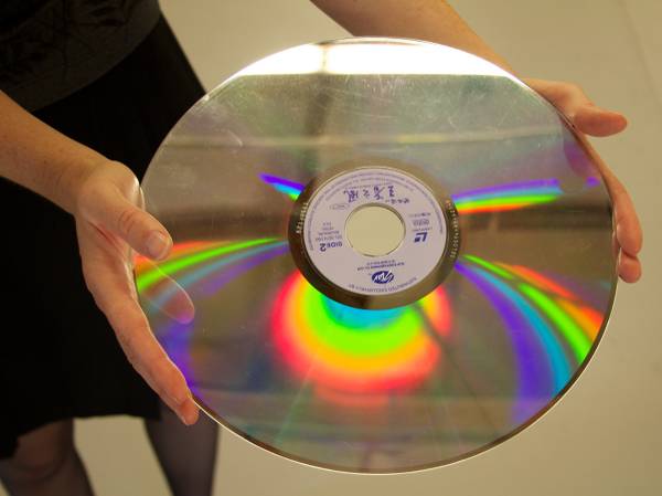 I COLLECT LASERDISC MOVIES, I WILL BUY 1