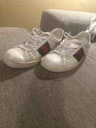 Gucci sneakers 1