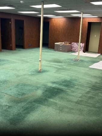 $1,583 / 3800ft2 - Spacious Professional Office Suite Available in Lockport! (Downtown Lockport)63925202254723124