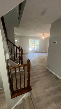 $3000.00 / 3br - 1450ft2 - Magnificent Brick front town house on  OM BLVd.63694835968769122